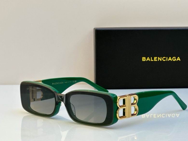 Balenciaga-057
