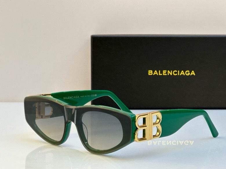 Balenciaga-064