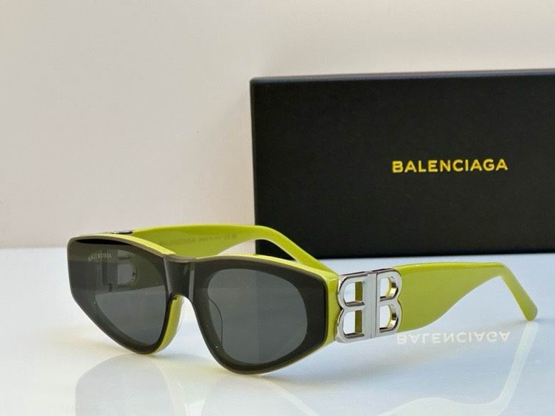 Balenciaga-070