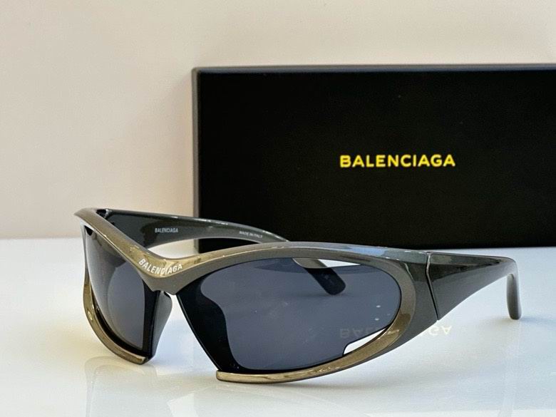 Balenciaga-073