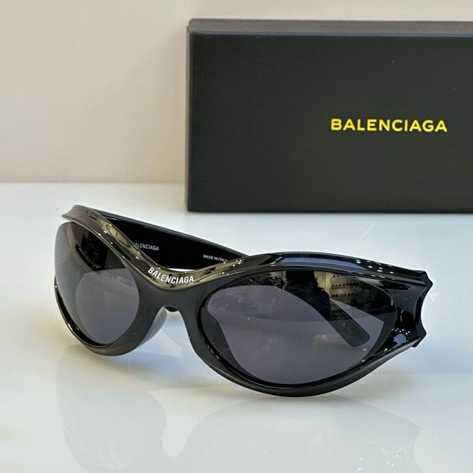 Balenciaga-076