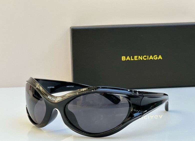 Balenciaga-077