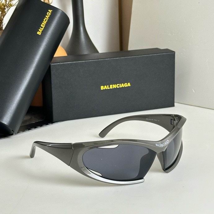 Balenciaga-084