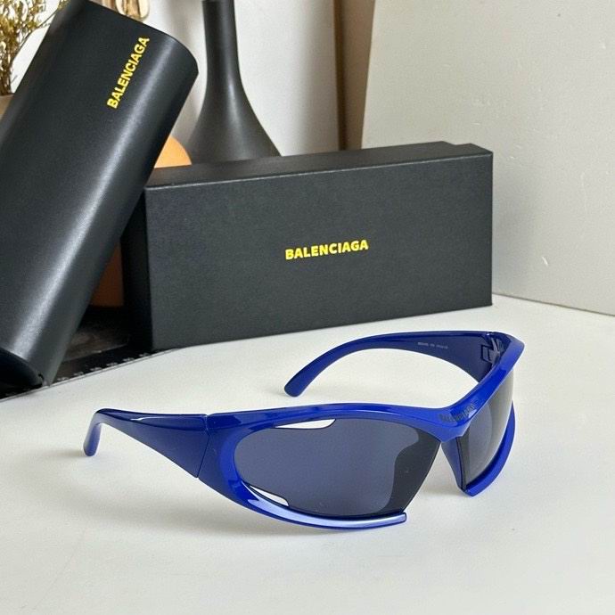 Balenciaga-085