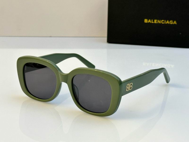 Balenciaga-012
