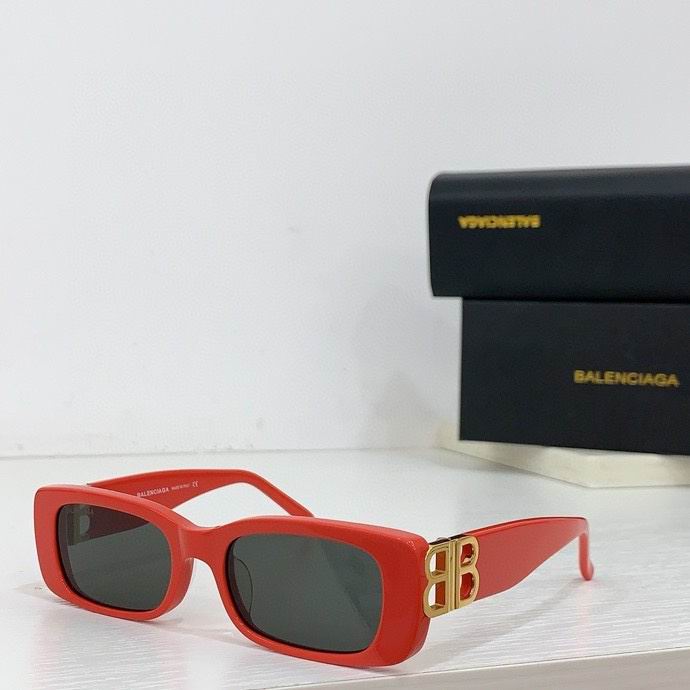 Balenciaga-030