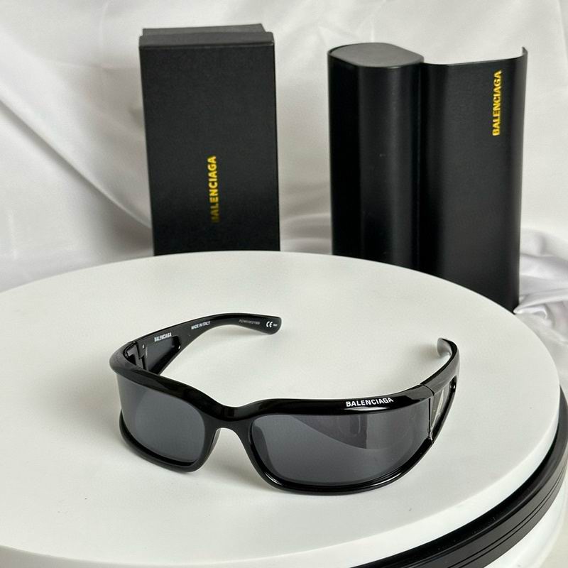 Balenciaga-041