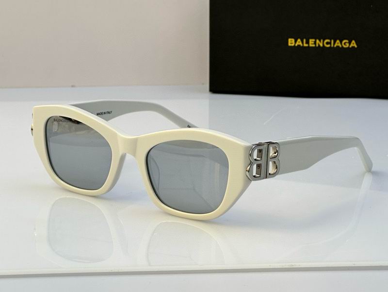 Balenciaga-042