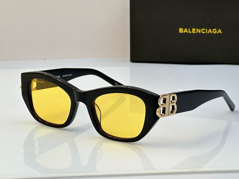 Balenciaga-044