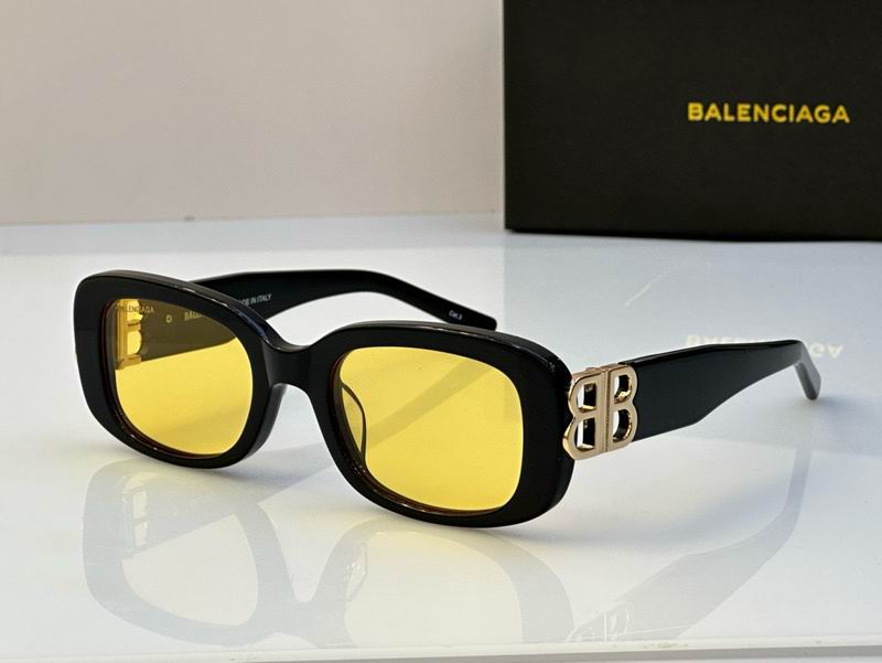 Balenciaga-050