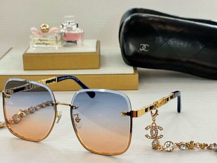 Chanel-017