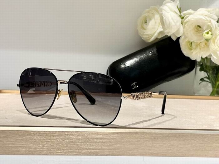 Chanel-053