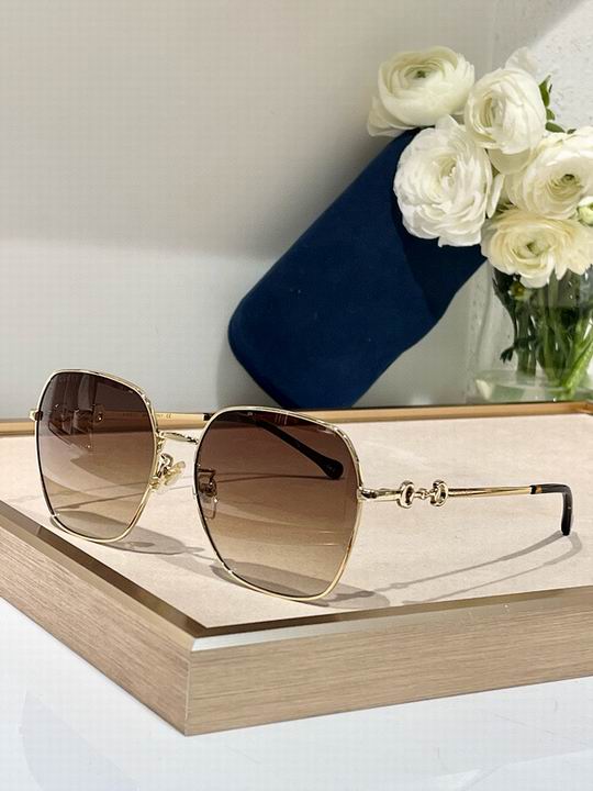Gucci-051
