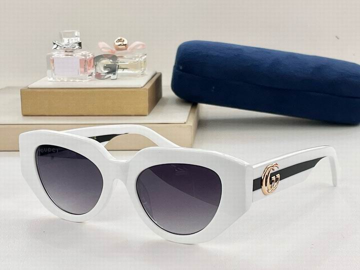 Gucci-010