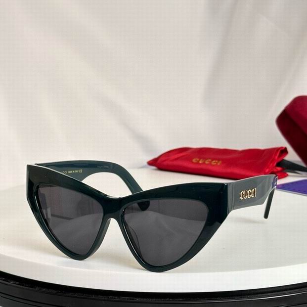 Gucci-114
