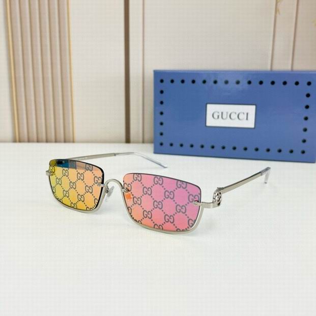 Gucci-120