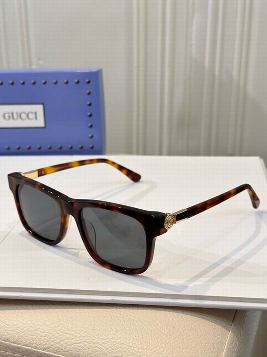 Gucci-030