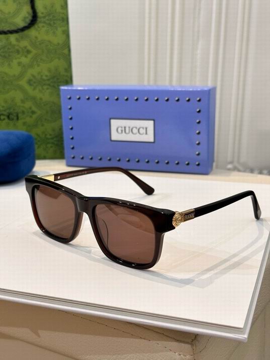 Gucci-036
