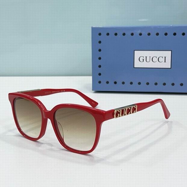 Gucci-038
