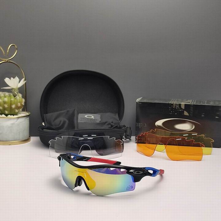 Oakley-039