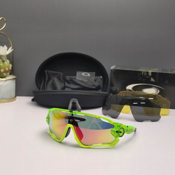 Oakley-063
