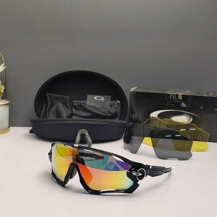 Oakley-065