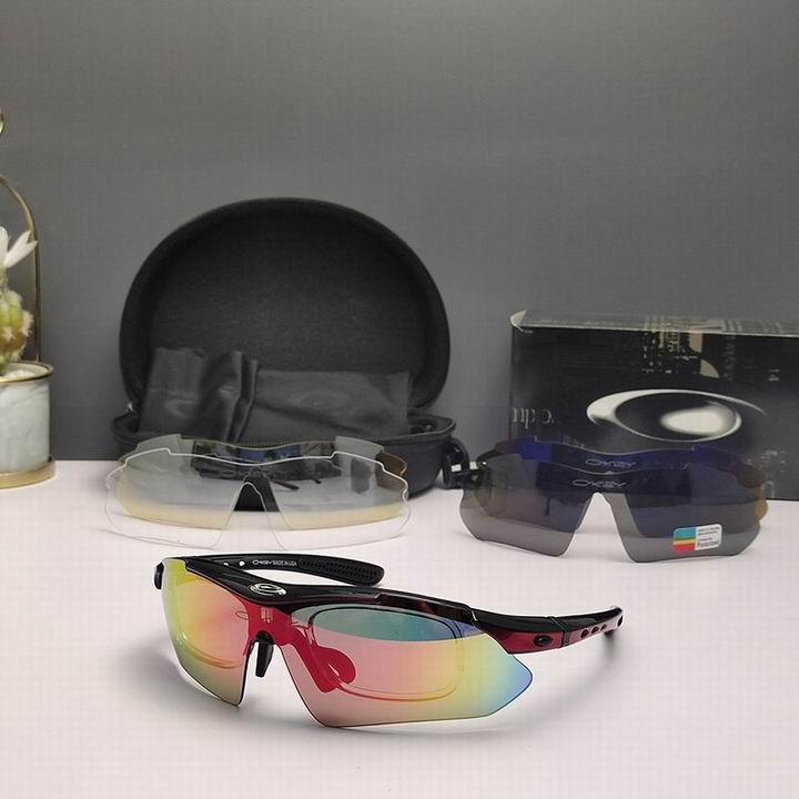Oakley-071