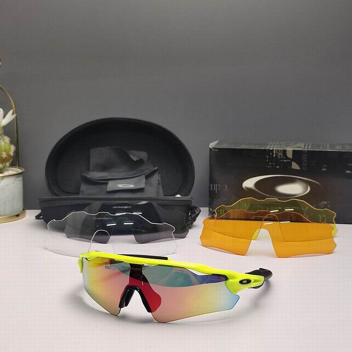 Oakley-085