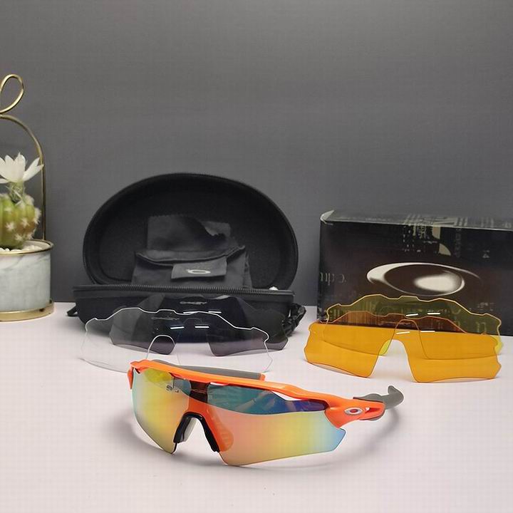 Oakley-087