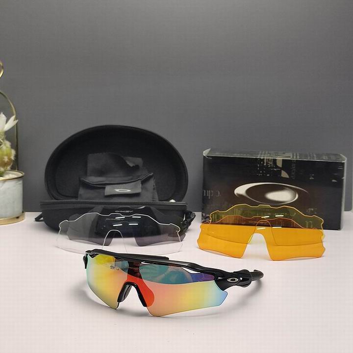 Oakley-092