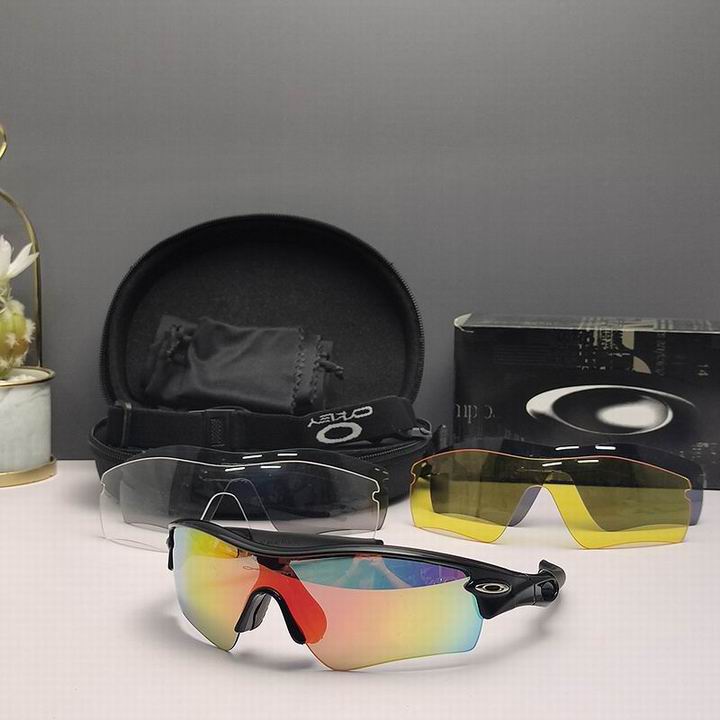 Oakley-093