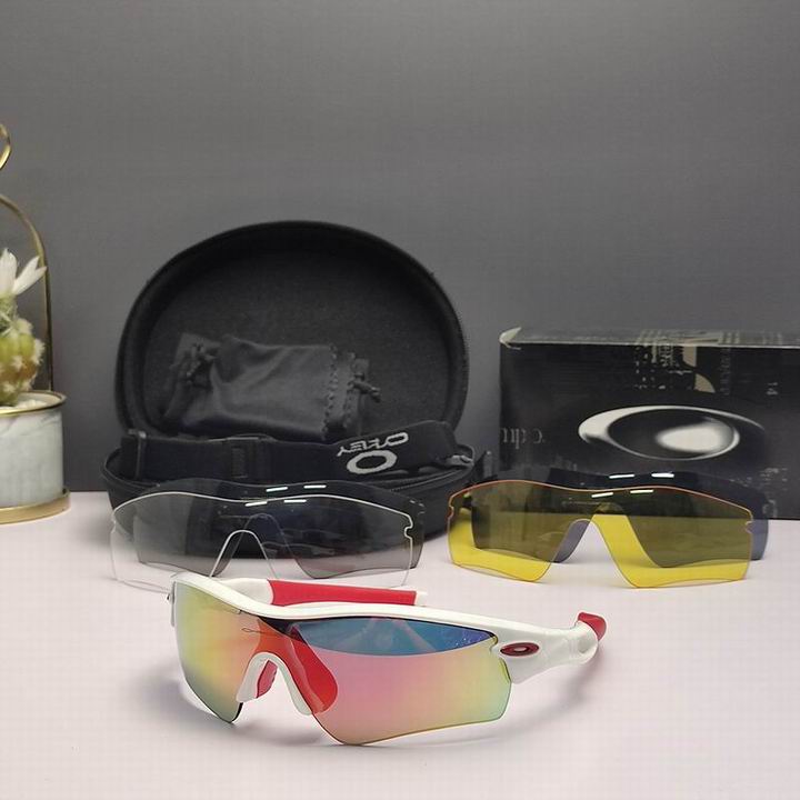Oakley-099