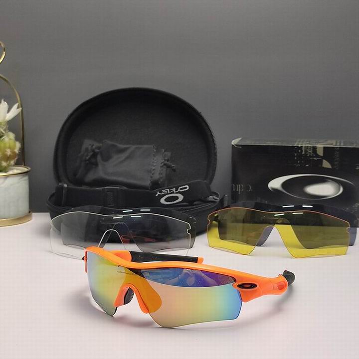 Oakley-100