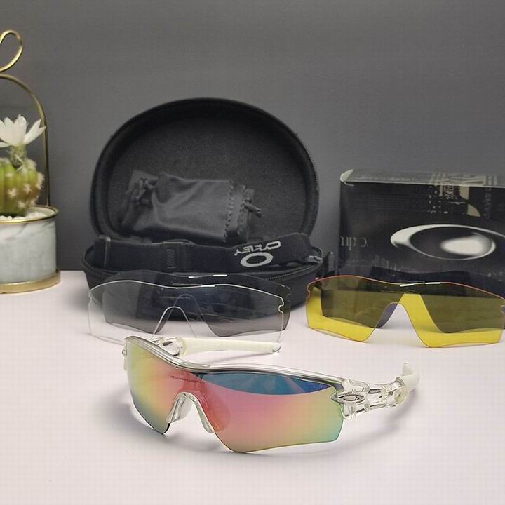 Oakley-103