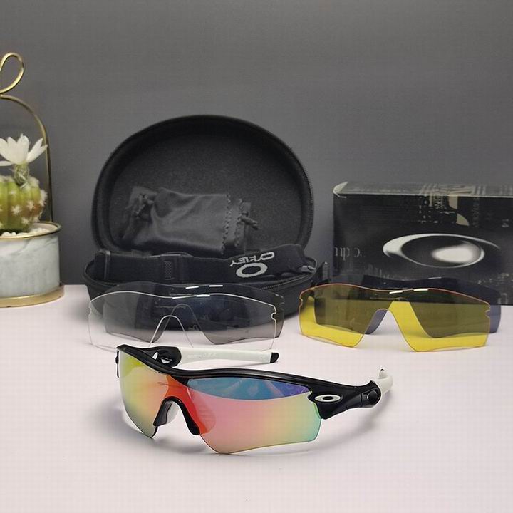Oakley-115