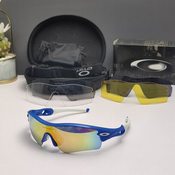 Oakley-127