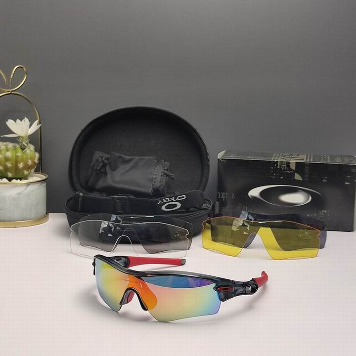 Oakley-140