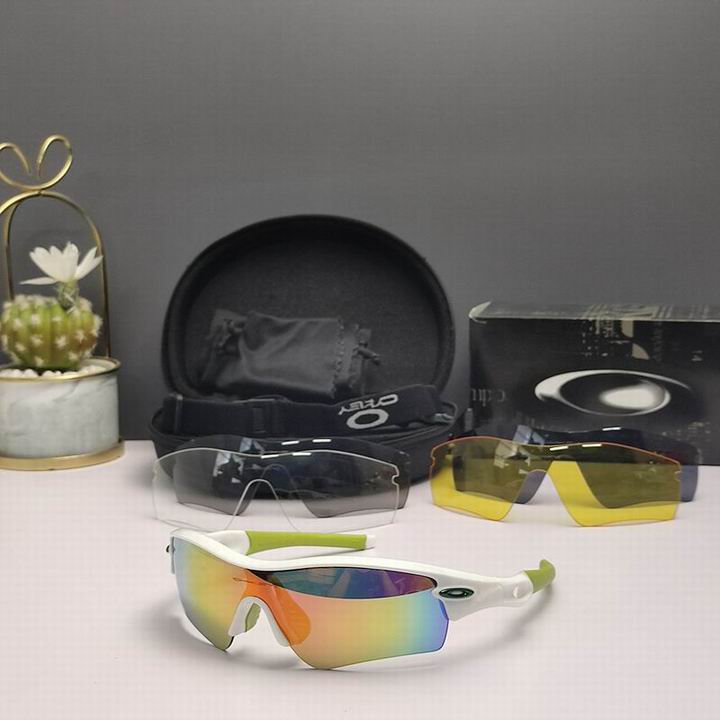Oakley-144