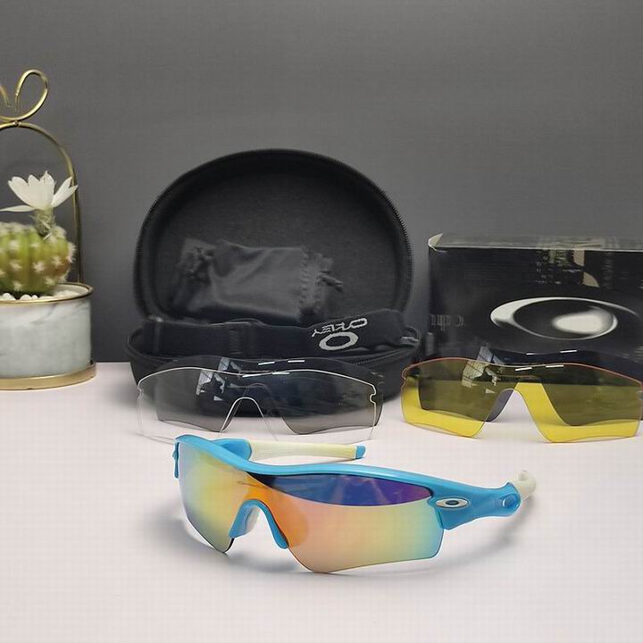 Oakley-146