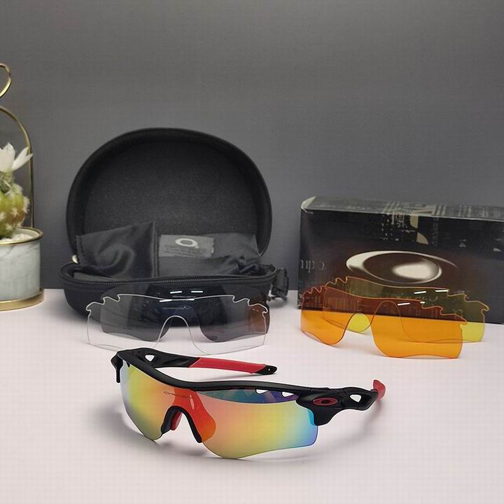 Oakley-033