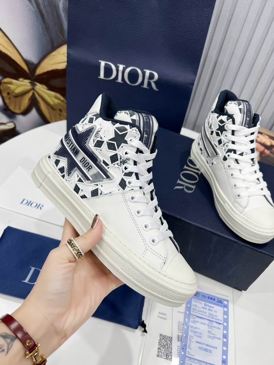 W-Dior-071