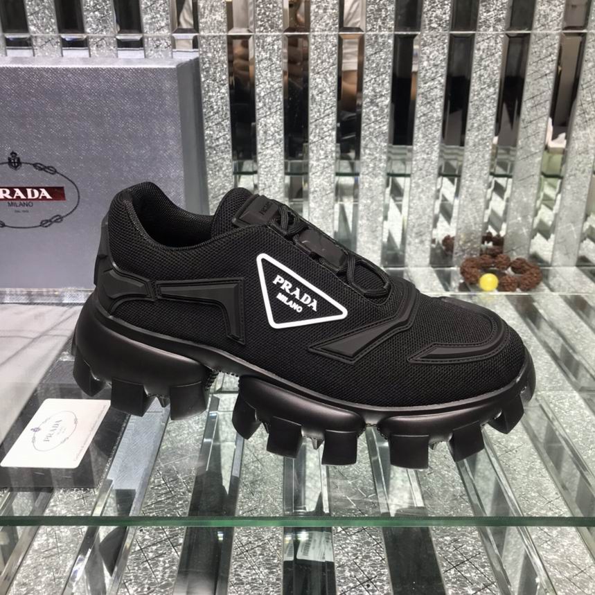 Prada-045