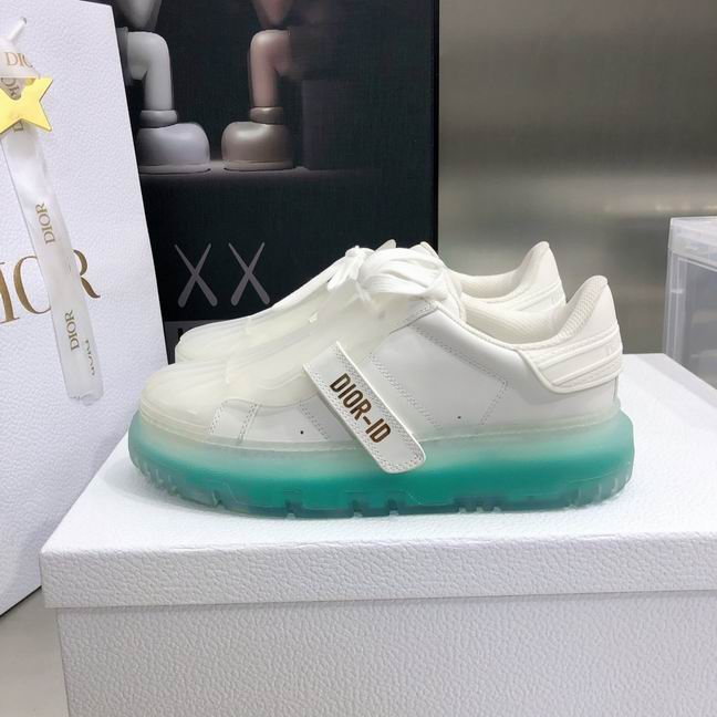W-Dior-075