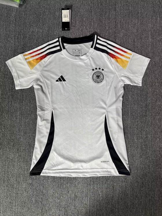 Soccer-084