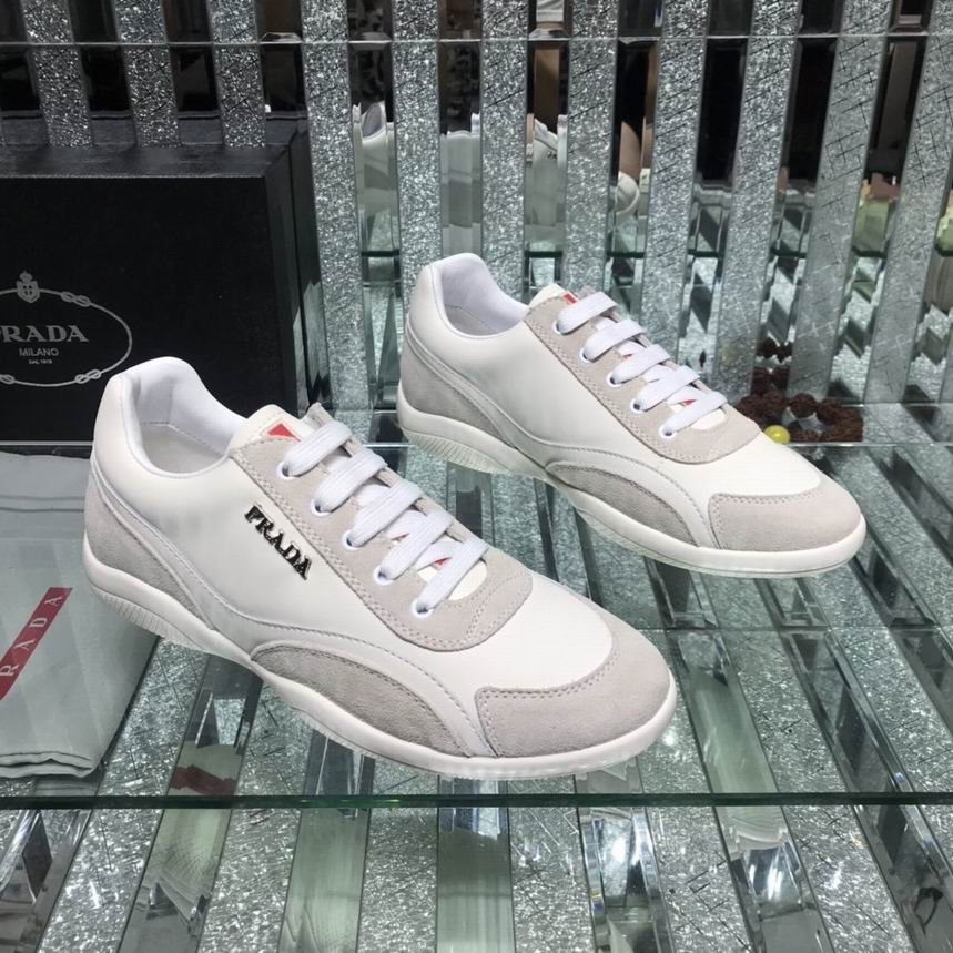 Prada-047