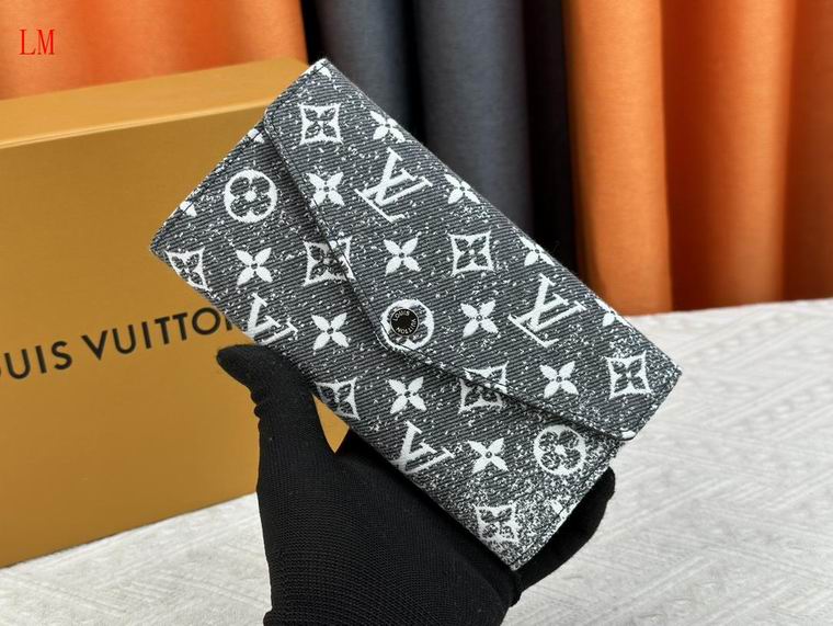 Wallet-LV-035