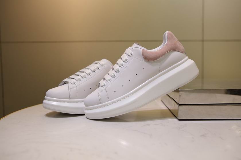 McQUEEN-026