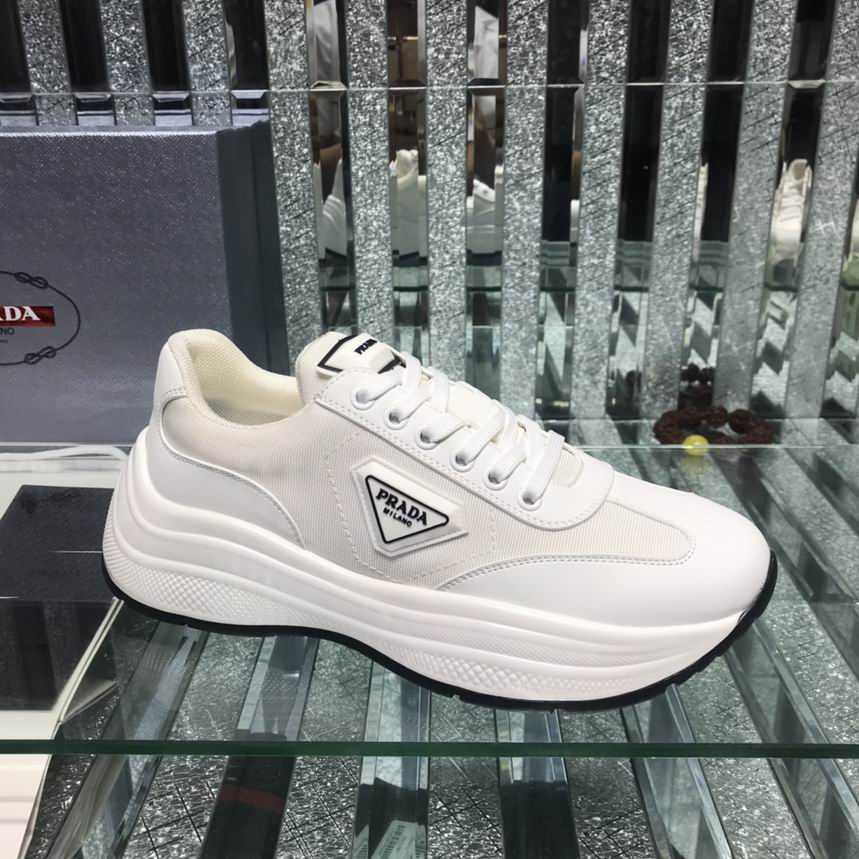 Prada-050