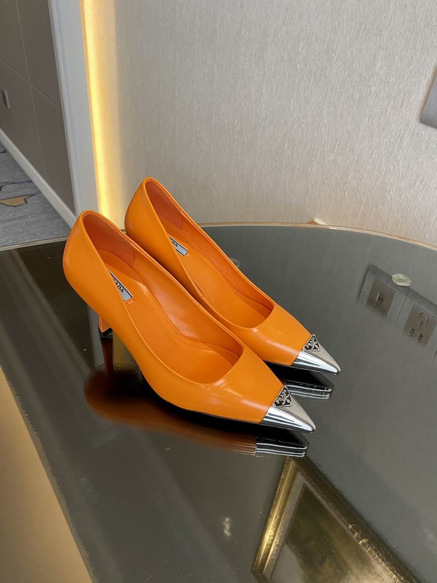 W-Prada-063