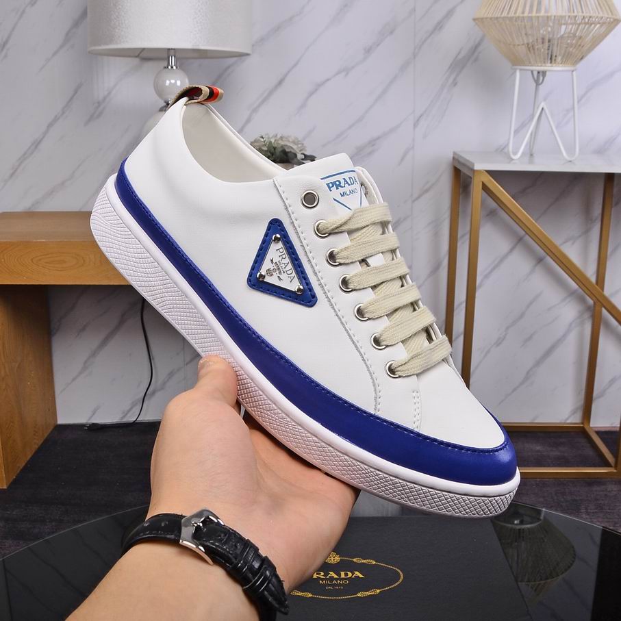 Prada-053